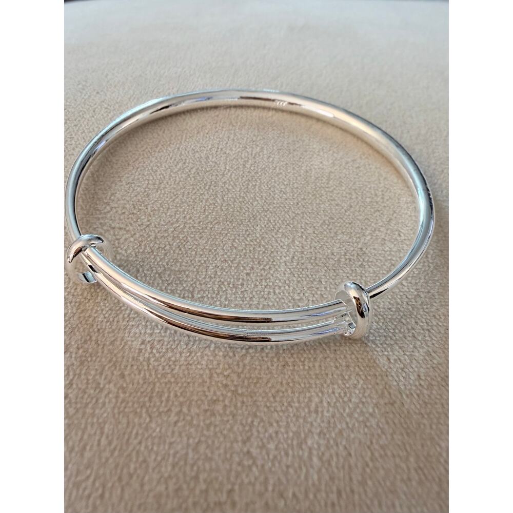 Adjustable Silver-Tone Four Clover Bracelet, STAMPED 999 silver color Bangle - Picture 4 of 5